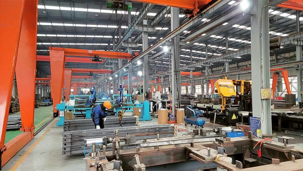Jiangsu Zhonghai Bridge Equipment Co.,LTD manufacturer production line