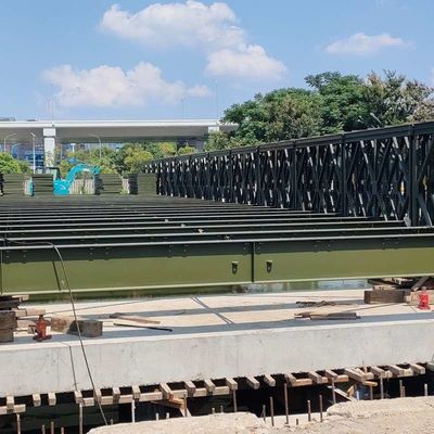 Temporary Steel Bridge / Half Through Truss Bridge Painted Or Galvanized Surface Finish