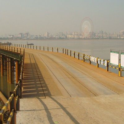 Permanent Assembly Customized Steel Truss Bridge Hot Dip Galvanized Pained Surface Finish