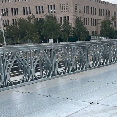 Long Span Prefabricated Steel Pedestrian Bridges Steel Deck  Timber Deck