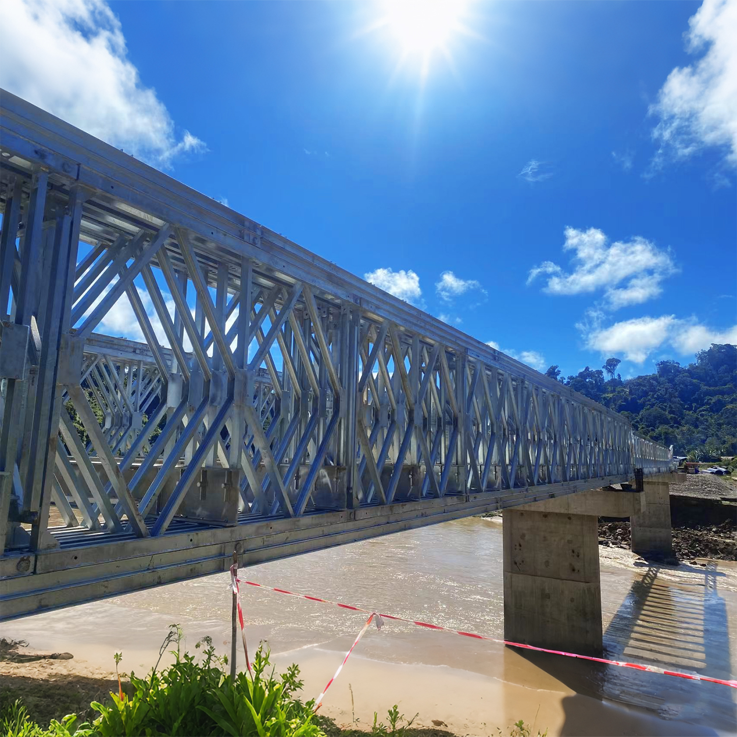 OEM Galvanized Prefabricated Bridge Bailey Bridge Q355B Modular Design